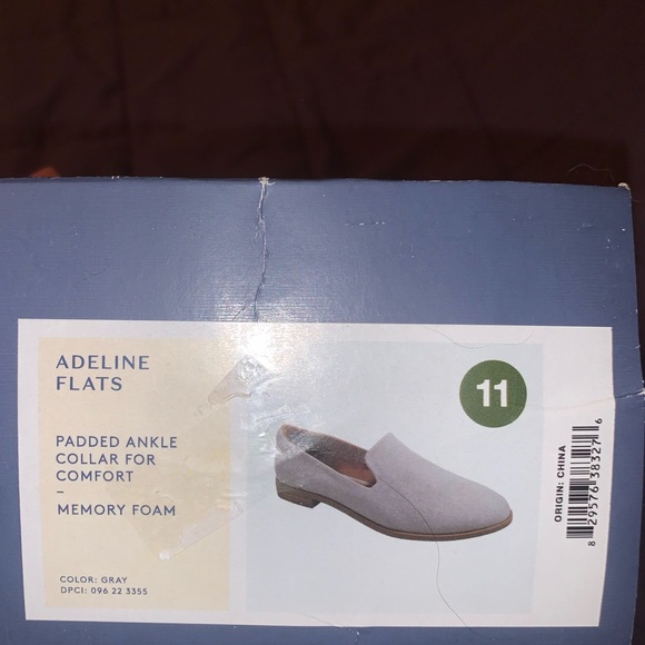 Women's Adeline Loafers - Universal Thread - Picture 5 of 5